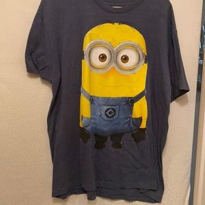 Men’s xl minion tee